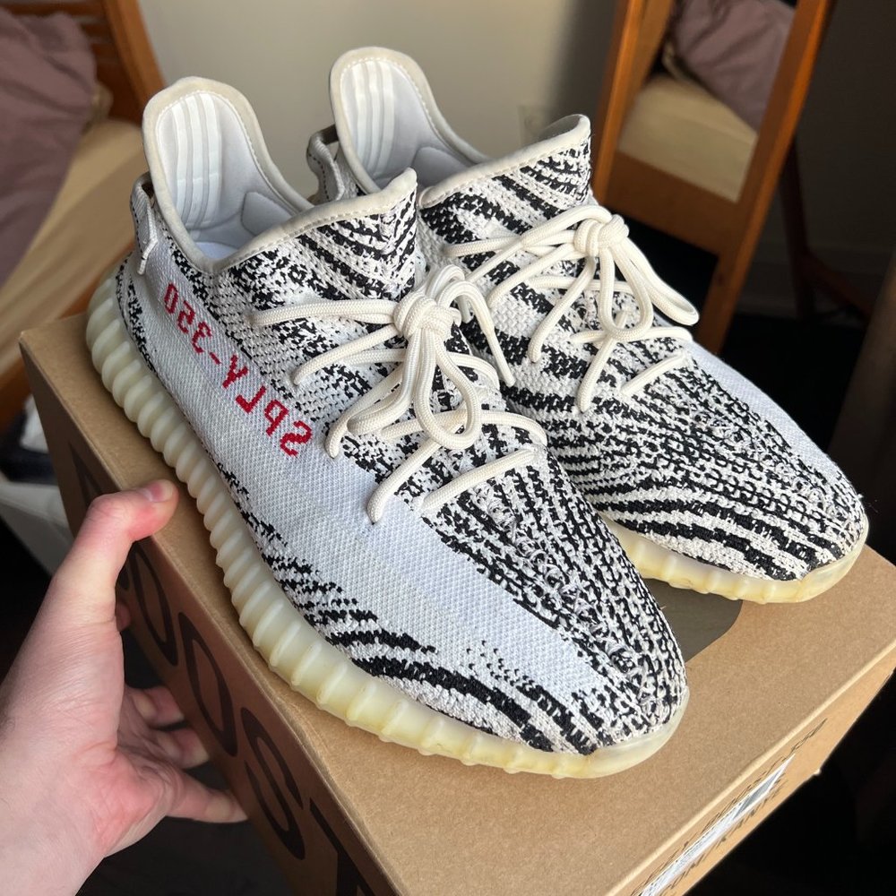 Adidas Yeezy 350 Zebra